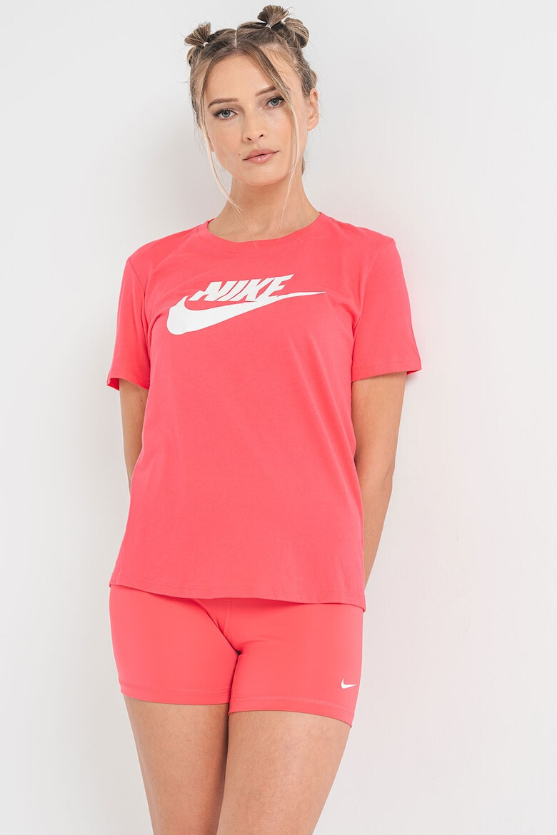 Nike Тениска Sportswear Essentials с лого - Pepit.bg