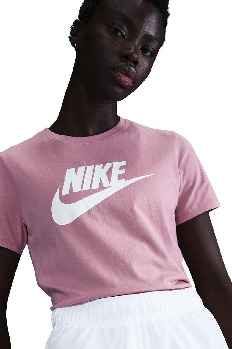 Nike Тениска Sportswear Essentials с лого - Pepit.bg