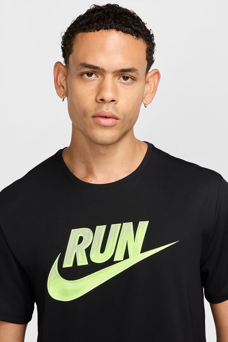 Nike Тениска за бягане с лого - Pepit.bg