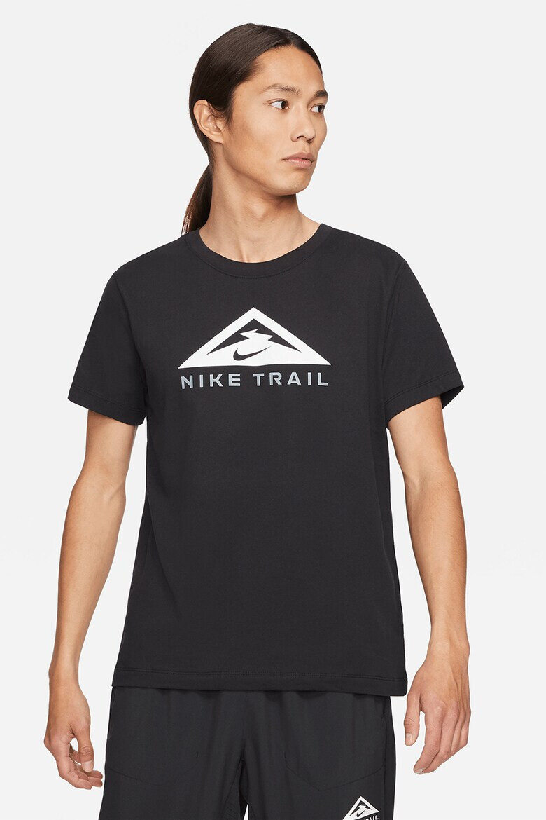Nike Тениска за бягане Trail Dri-Fit - Pepit.bg