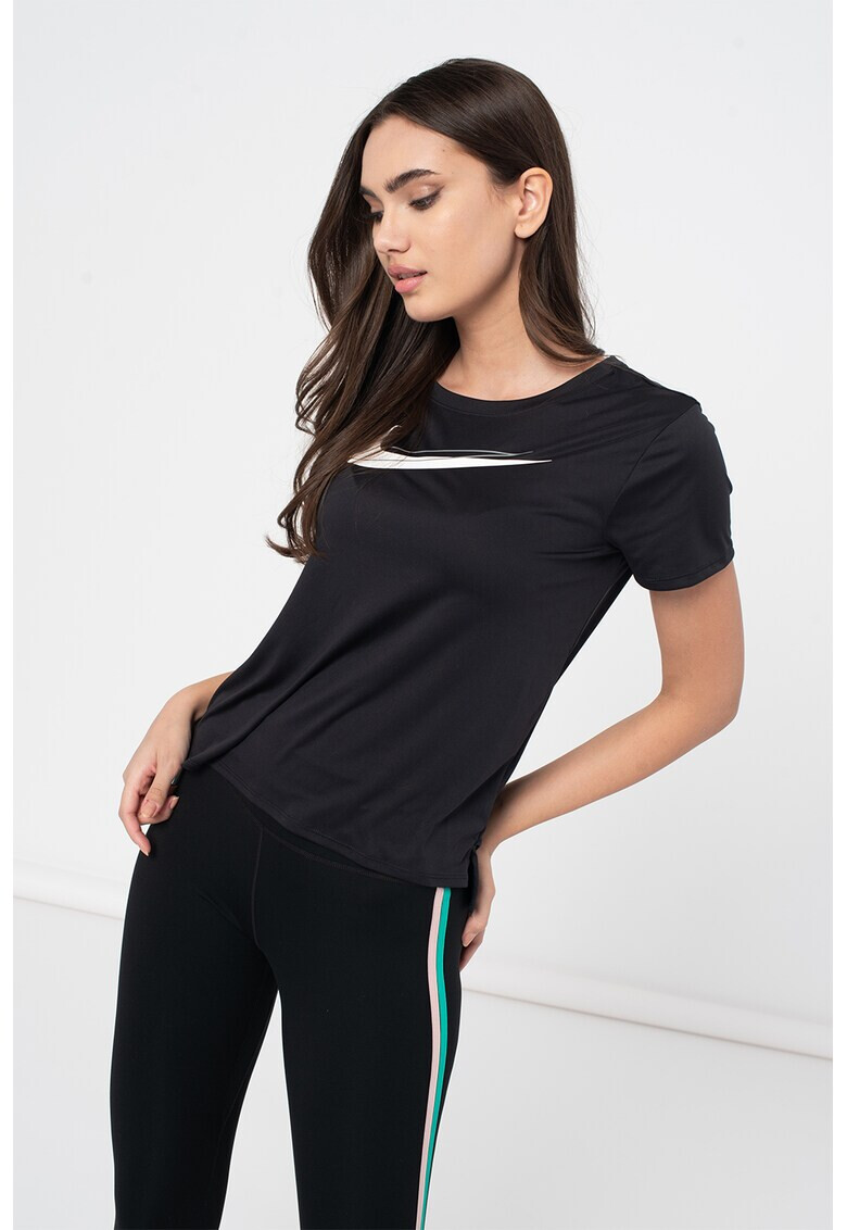 Nike Тениска за бягане с лого - Pepit.bg