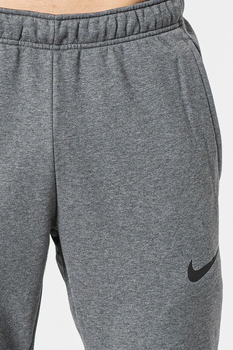 Nike Тренировъчен панталон с Dri-FIT и стеснен крачол - Pepit.bg