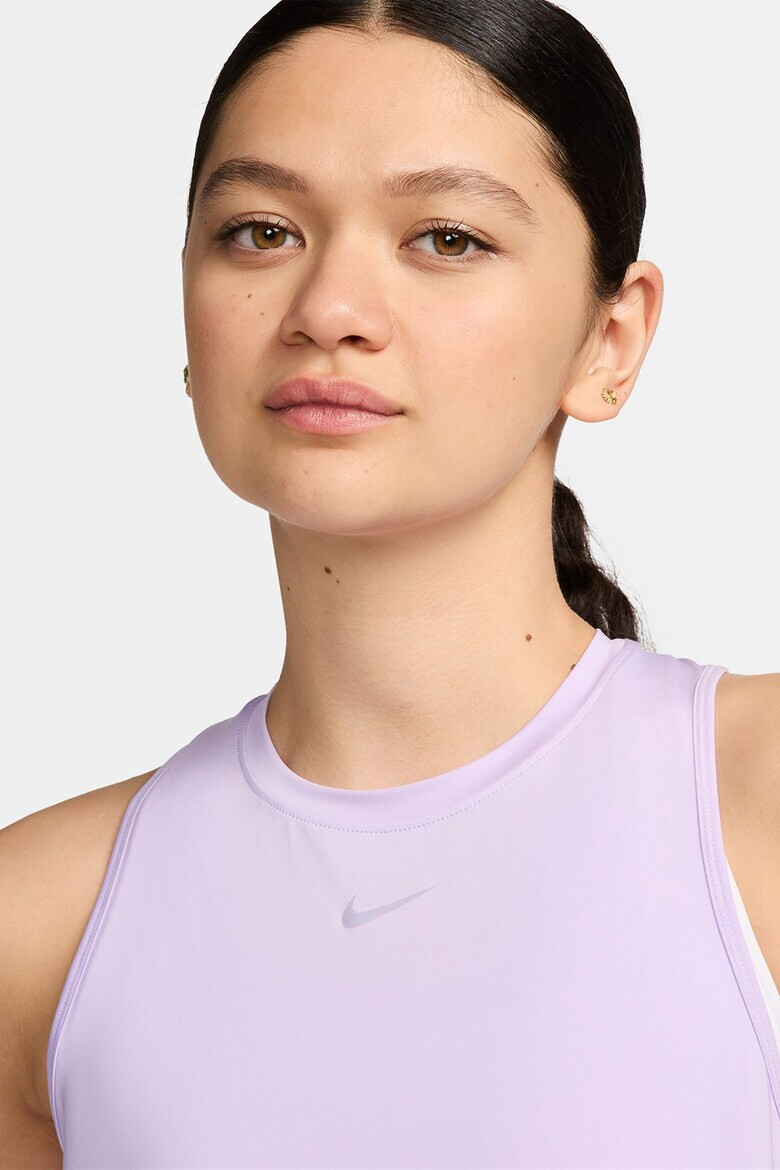 Nike Тренировъчен топ Classic с Dri-Fit - Pepit.bg