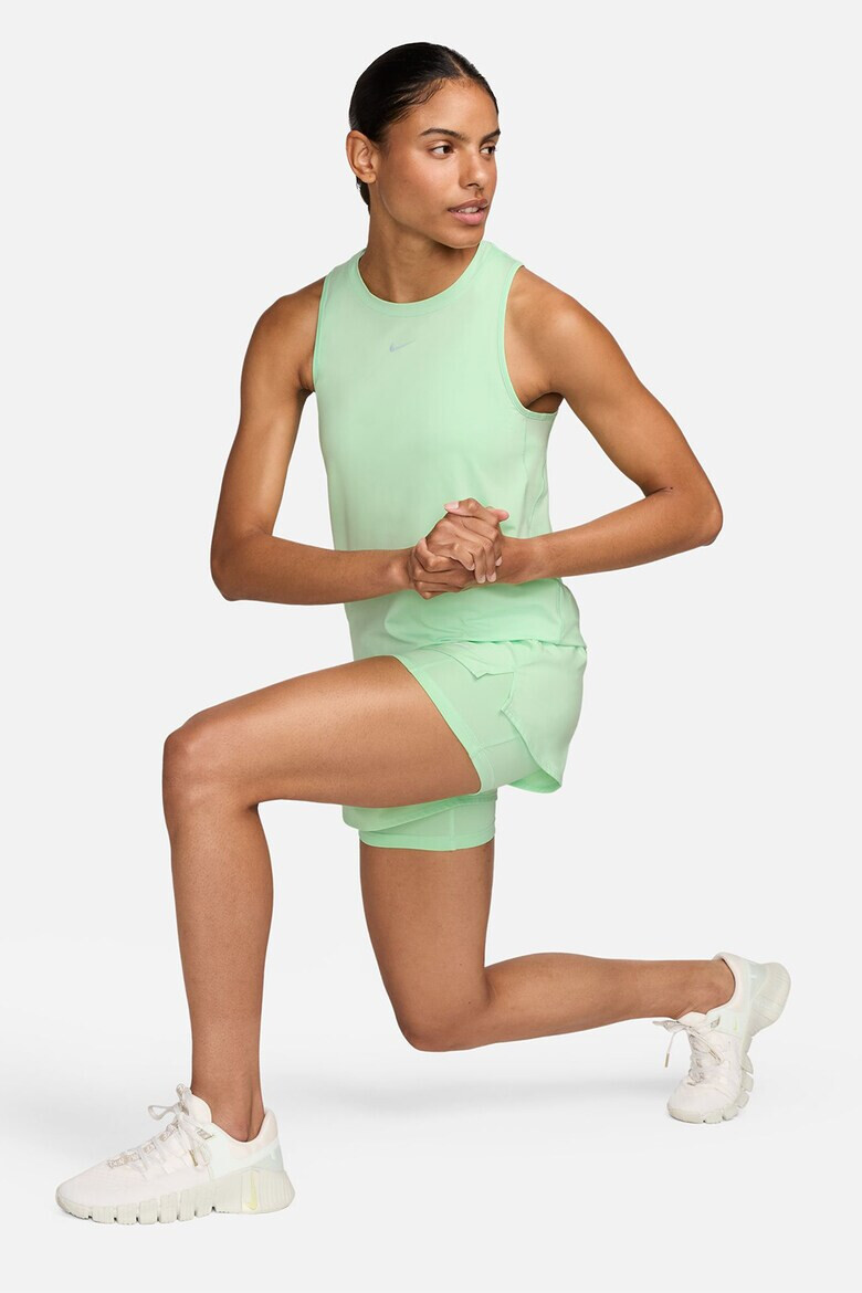Nike Тренировъчен топ Classic с Dri-Fit - Pepit.bg