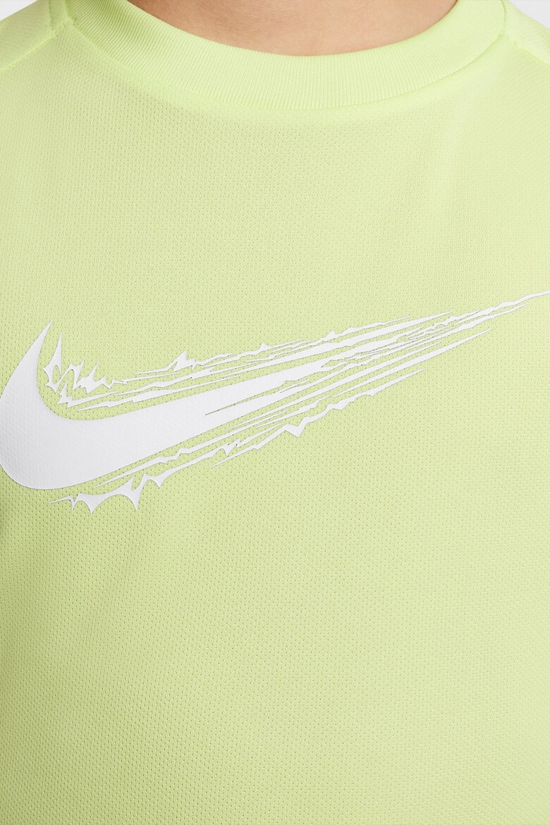 Nike Тренировъчна тениска Multi - Pepit.bg