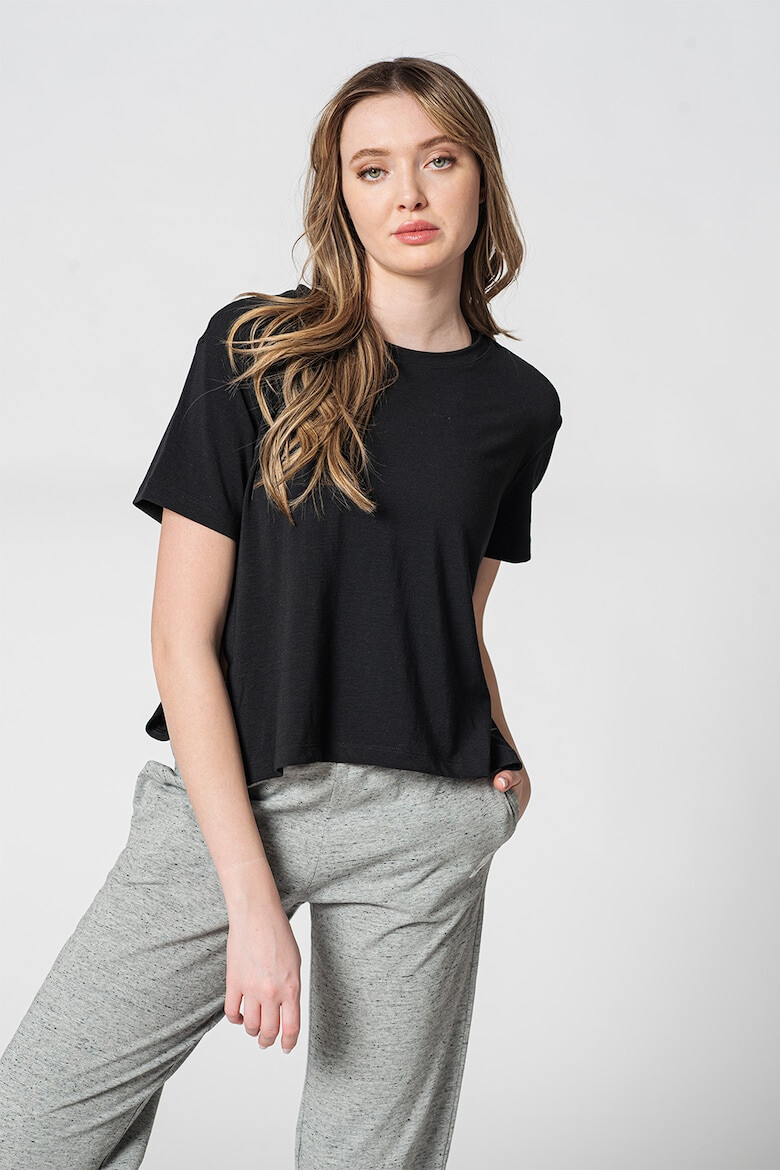 Nike Тренировъчна тениска с Dri-Fit - Pepit.bg