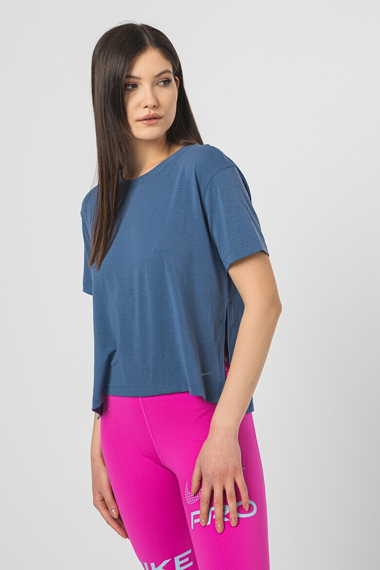 Nike Тренировъчна тениска с Dri-Fit - Pepit.bg