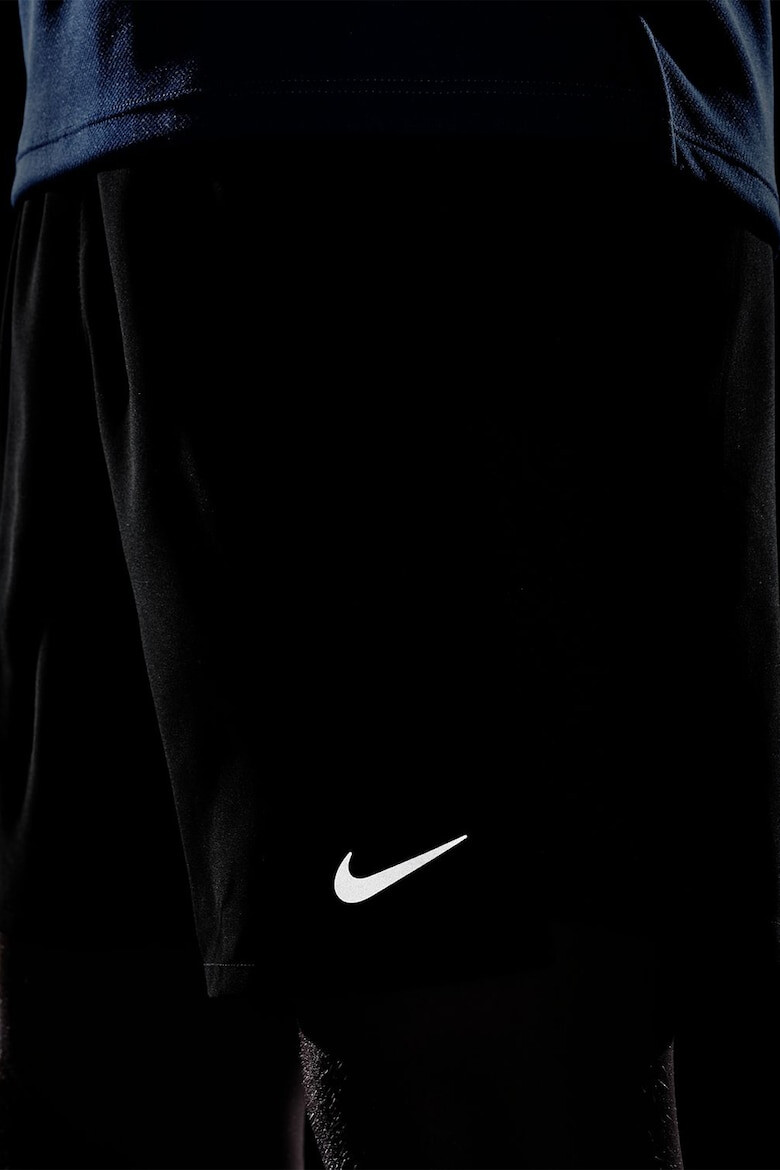 Nike Тренировъчни шорти Challenger Dri-FIT - Pepit.bg