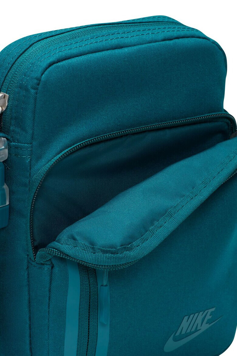 Nike Унисекс чанта Elemental с лого - Pepit.bg
