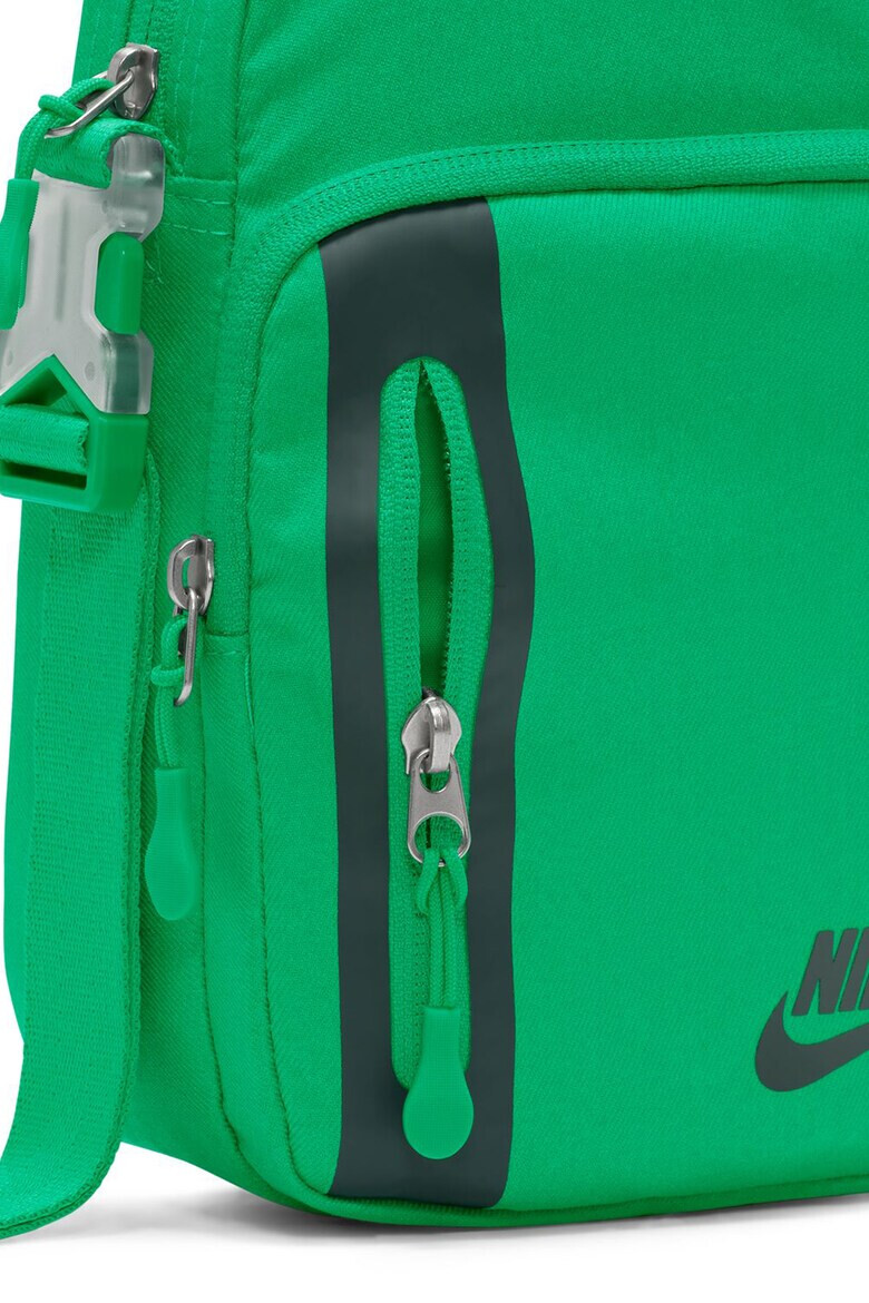 Nike Унисекс чанта през рамо Elemental с лого - 4 л - Pepit.bg