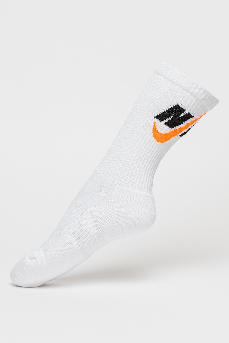 Nike Унисекс дълги фитнес чорапи Everyday Plus Cushioned с Dri-FIT - 3 чифта - Pepit.bg