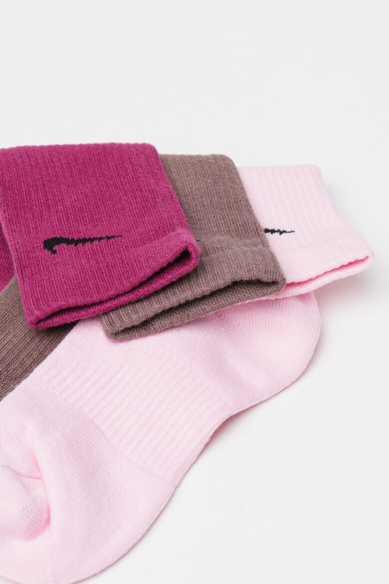 Nike Унисекс фитнес чорапи Everyday Plus - 3 чифта - Pepit.bg