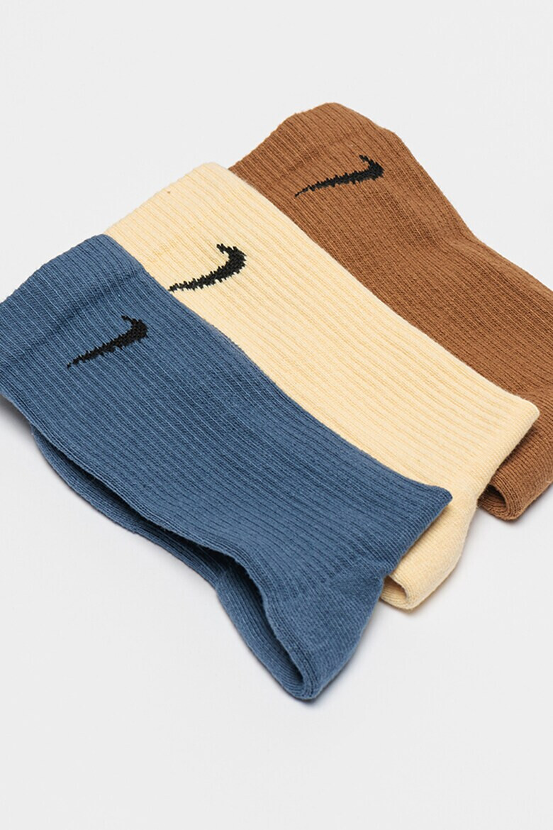 Nike Унисекс фитнес чорапи Everyday Plus - 3 чифта - Pepit.bg