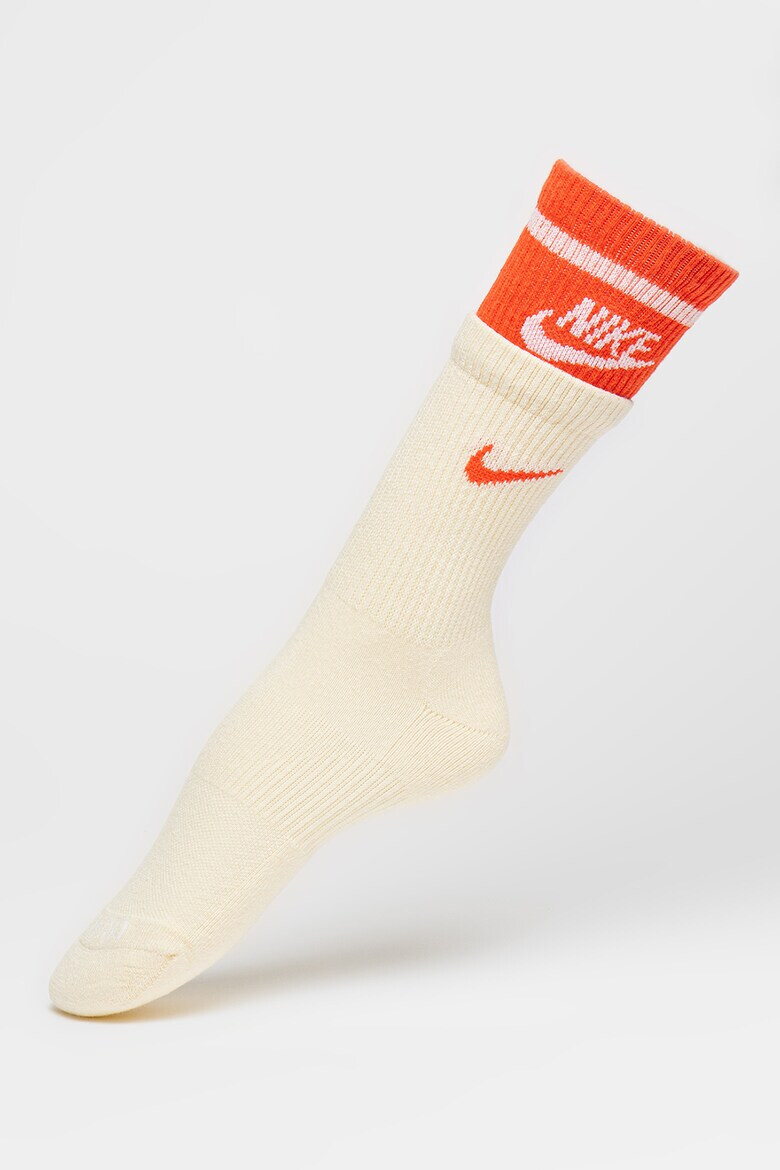 Nike Унисекс фитнес дълги чорапи - Pepit.bg