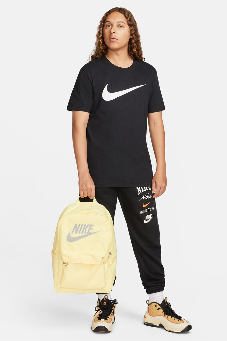 Nike Унисекс раница с лого - 25 л - Pepit.bg