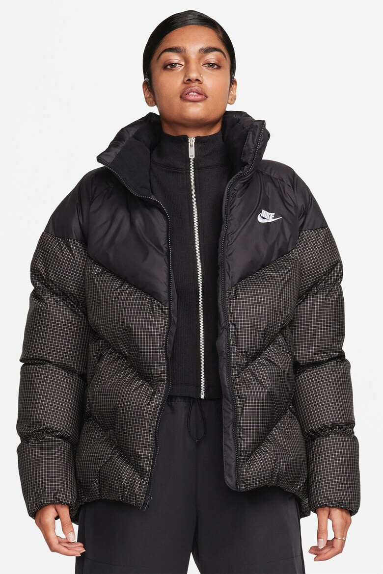 Nike Зимно яке с Therma Fit Technology - Pepit.bg