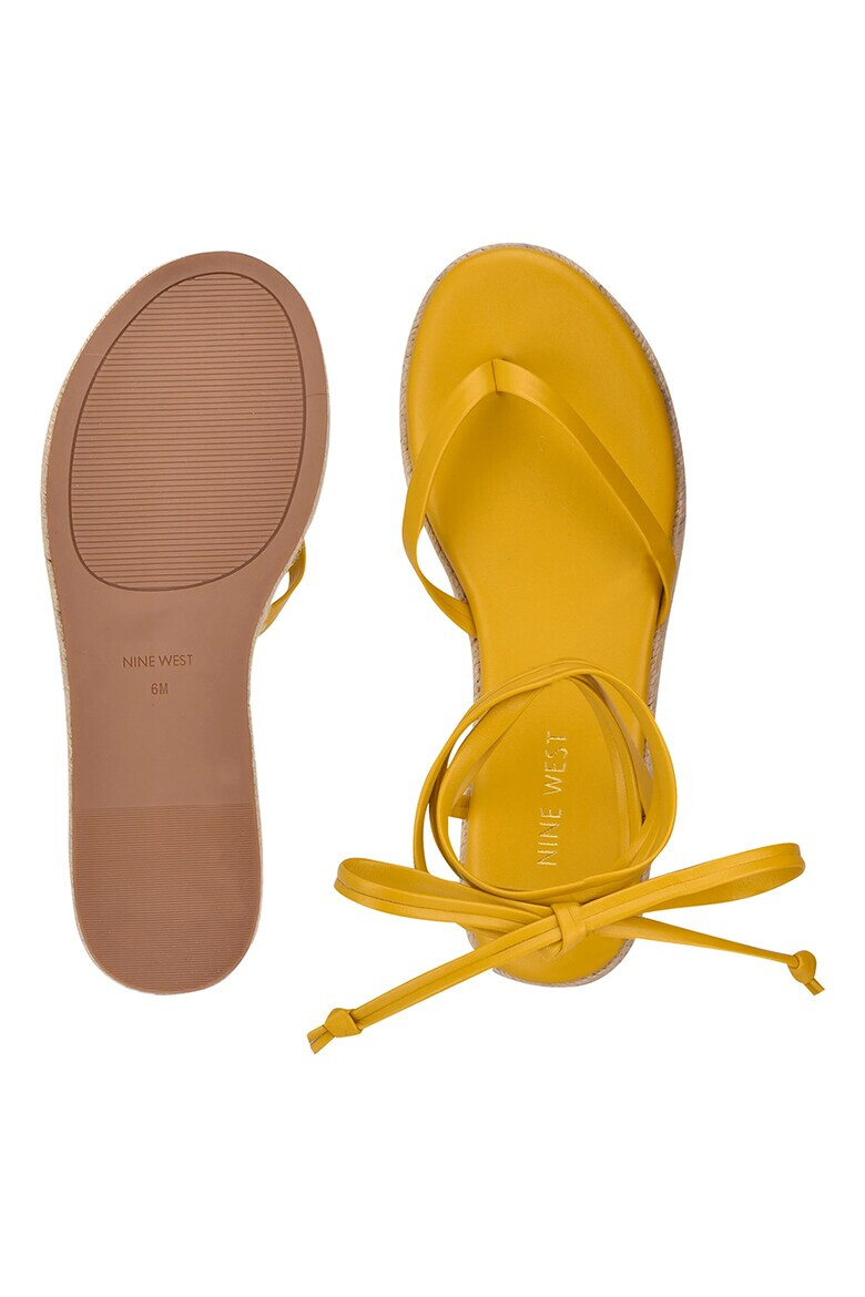 NINE WEST Сандали Monee с равна платформа - Pepit.bg