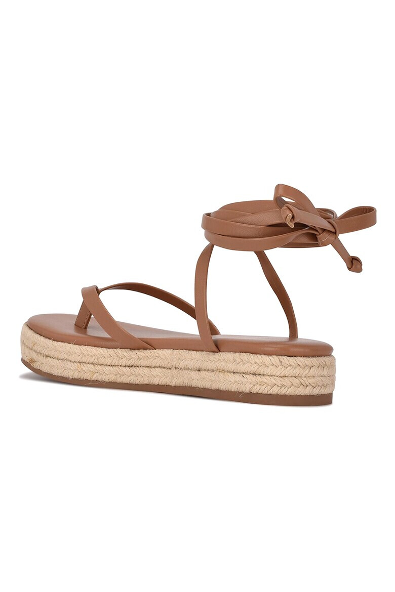 NINE WEST Сандали Monee с равна платформа - Pepit.bg