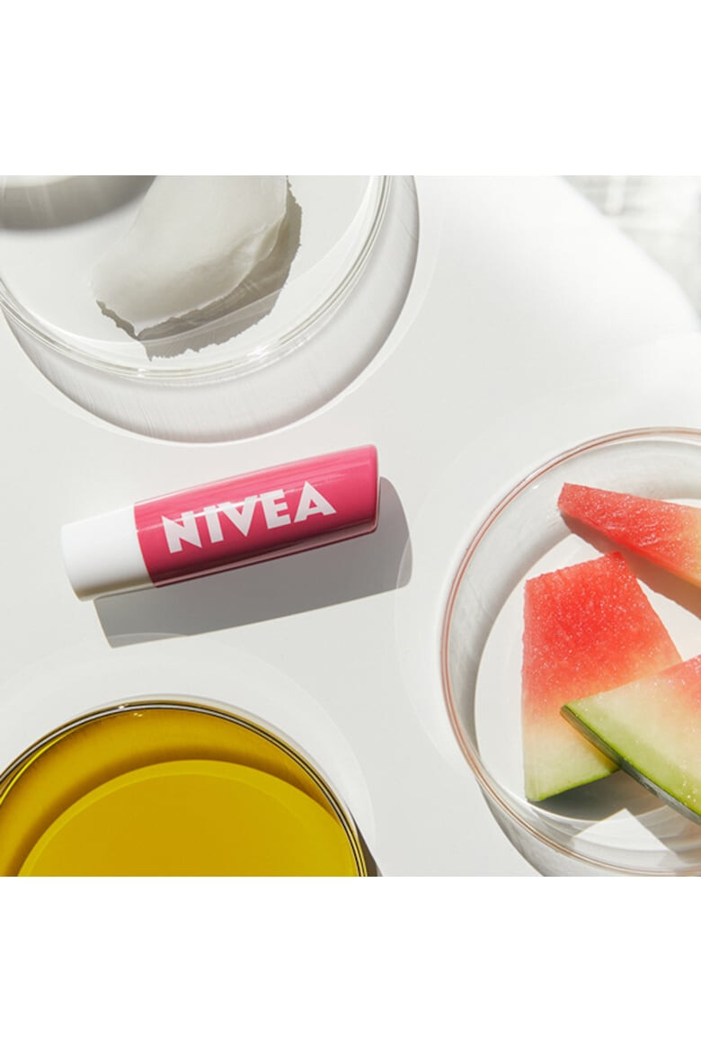 Nivea Балсам за устни Lip Care - Pepit.bg