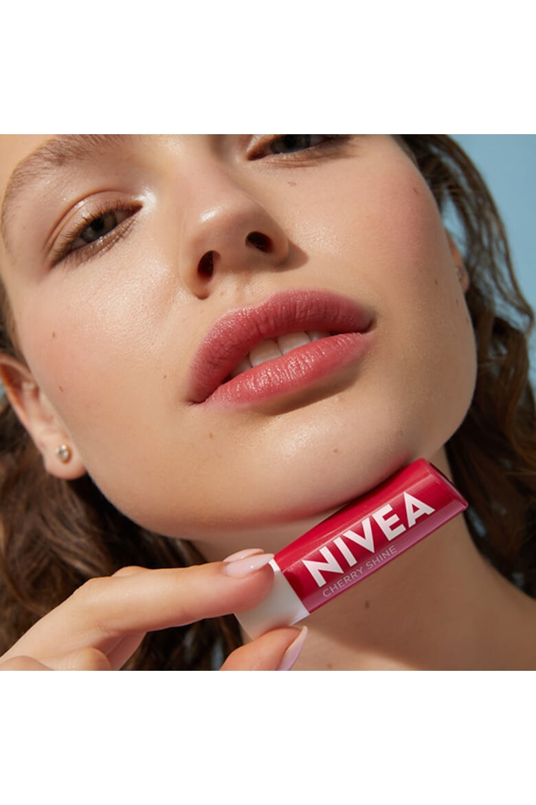 Nivea Балсам за устни Lip Care - Pepit.bg