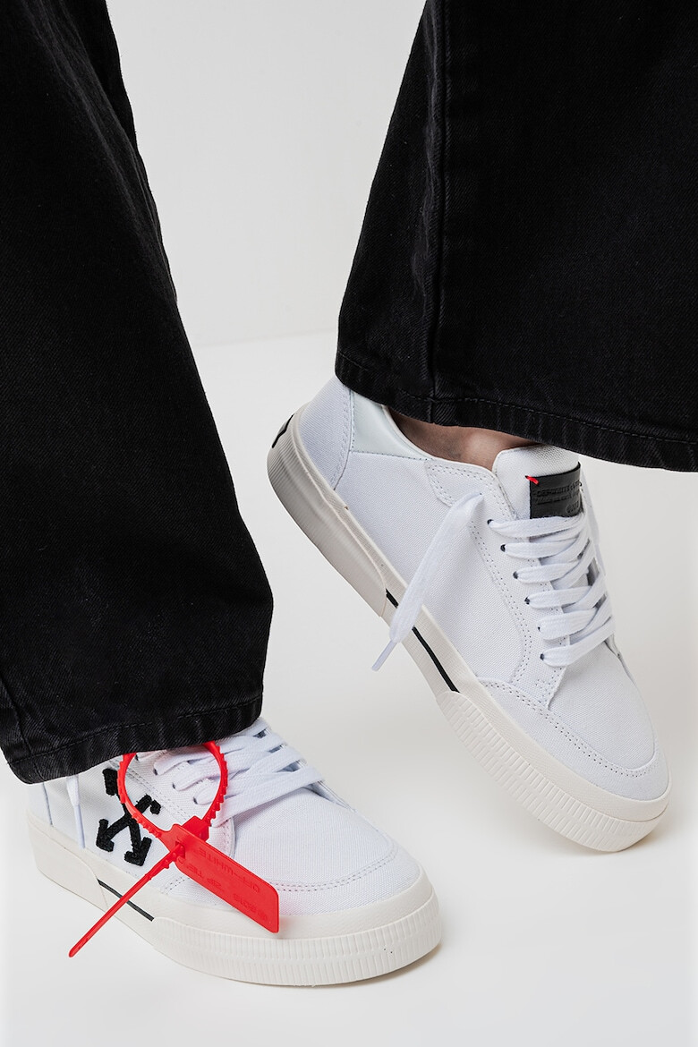 OFF-WHITE Платнени кецове Out Of Office - Pepit.bg
