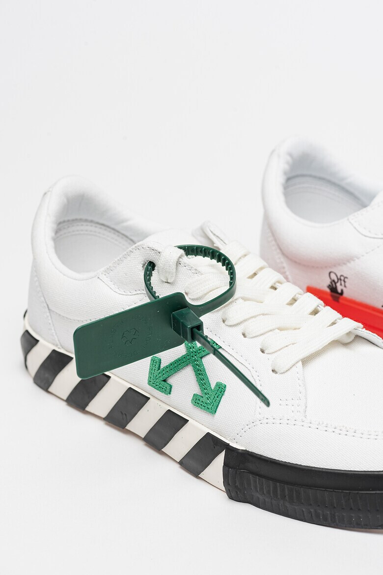 OFF-WHITE Текстилни спортни обувки с лого - Pepit.bg