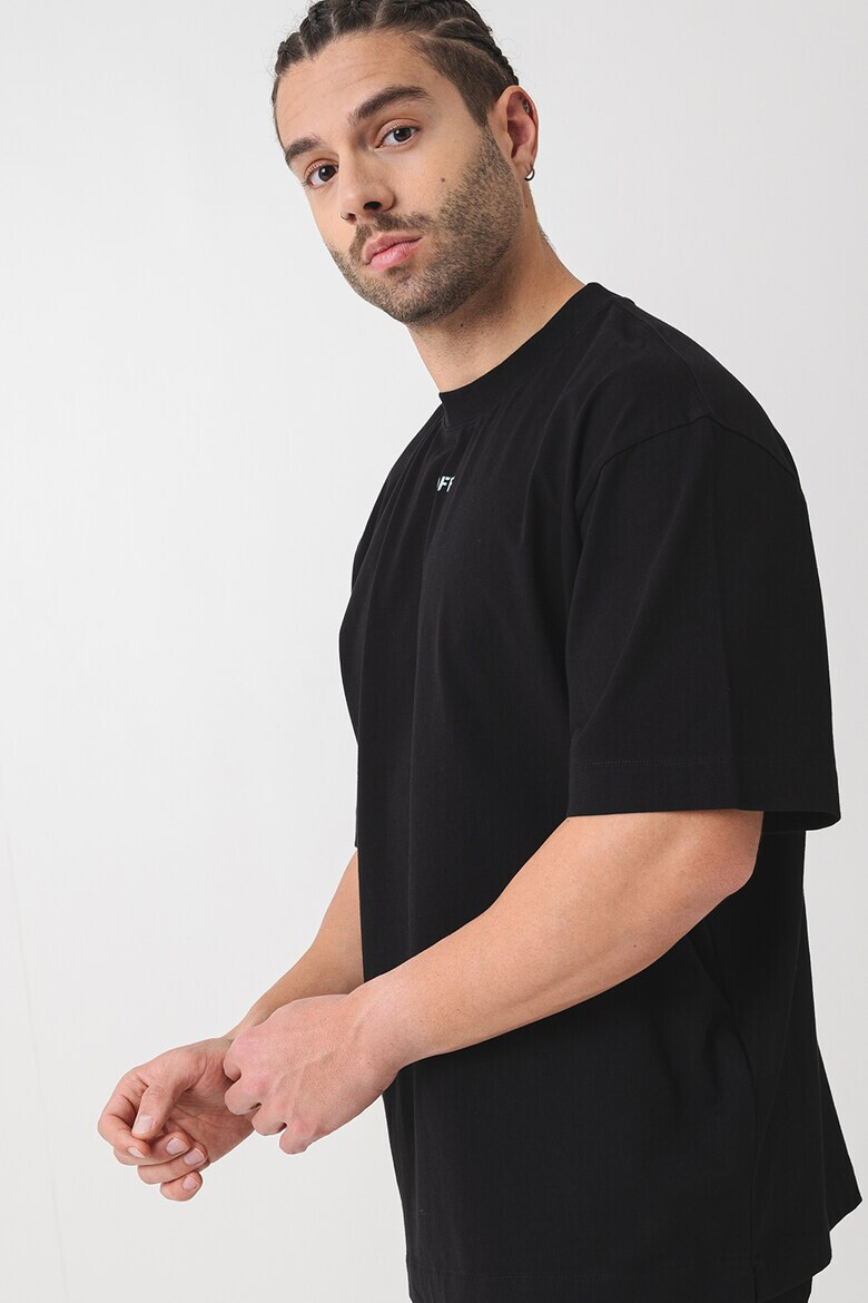OFF-WHITE Тениска с овално деколте и лого - Pepit.bg