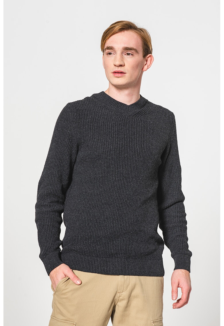 Only & Sons Пуловер Junio с шпиц деколте - Pepit.bg