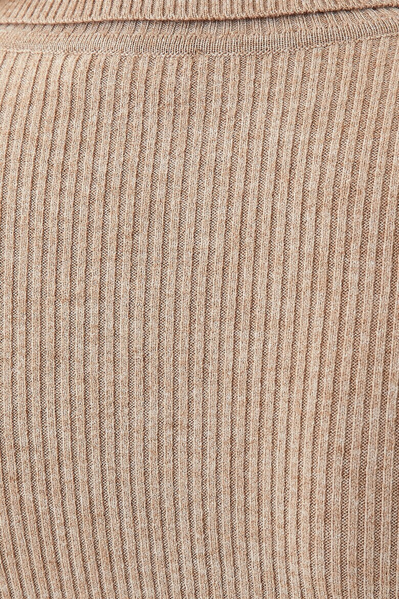 OXXO Ribbed Jersey Blouse WIth Turtleneck - Pepit.bg