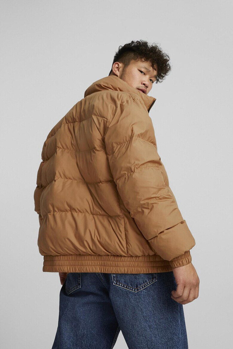 Puma Подплатено зимно яке Essential - Pepit.bg