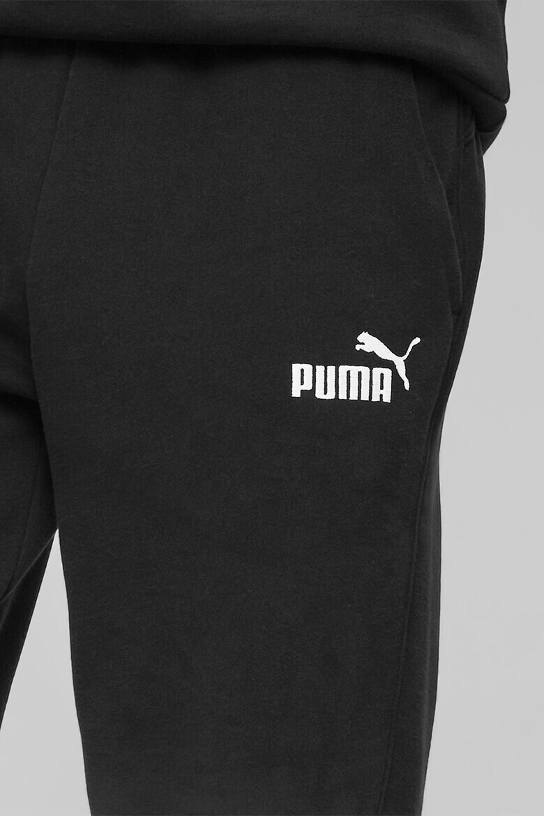 Puma Спортен панталон Essentials Elevated с джобове встрани - Pepit.bg