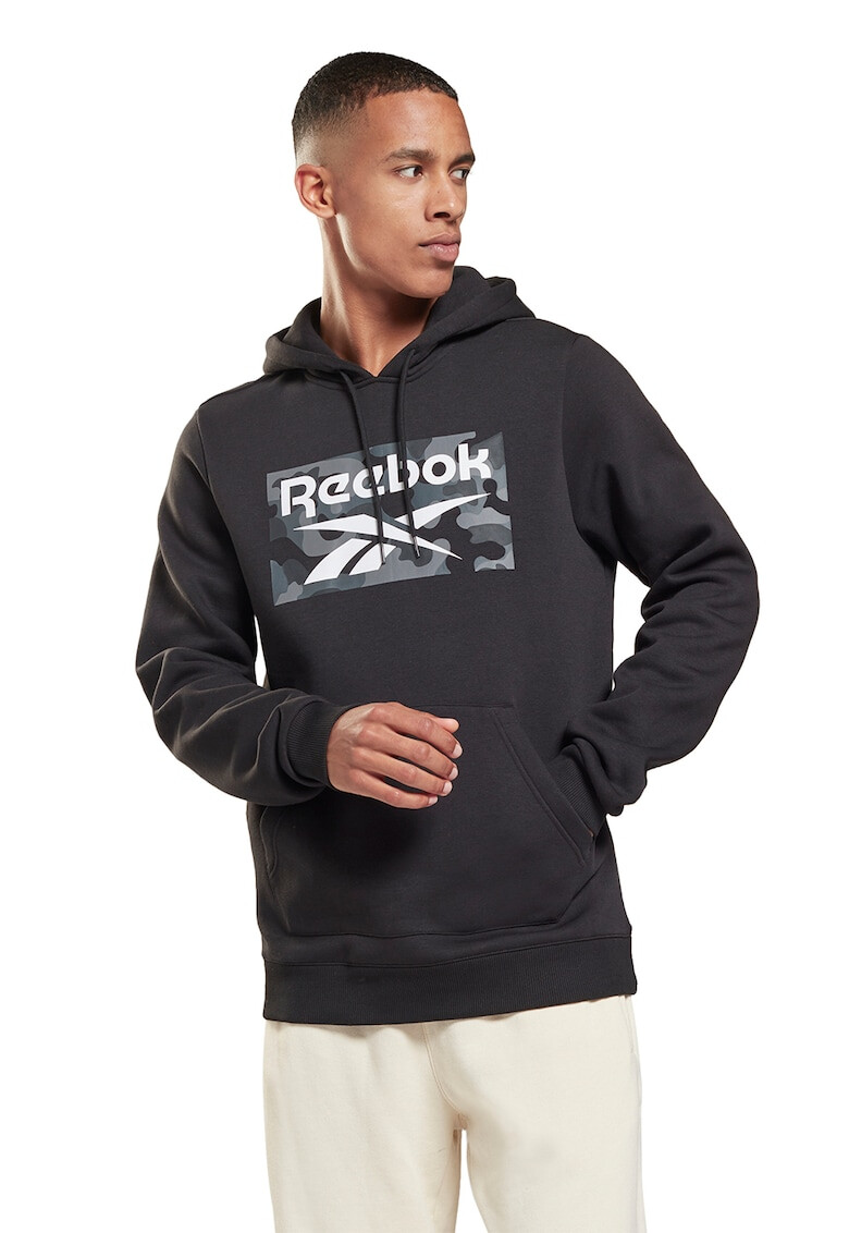 Reebok Фитнес худи Camo с лого - Pepit.bg