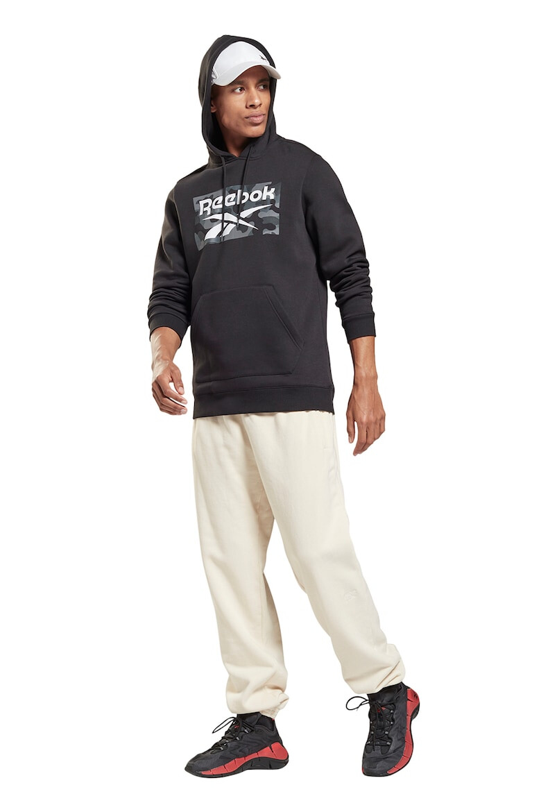 Reebok Фитнес худи Camo с лого - Pepit.bg