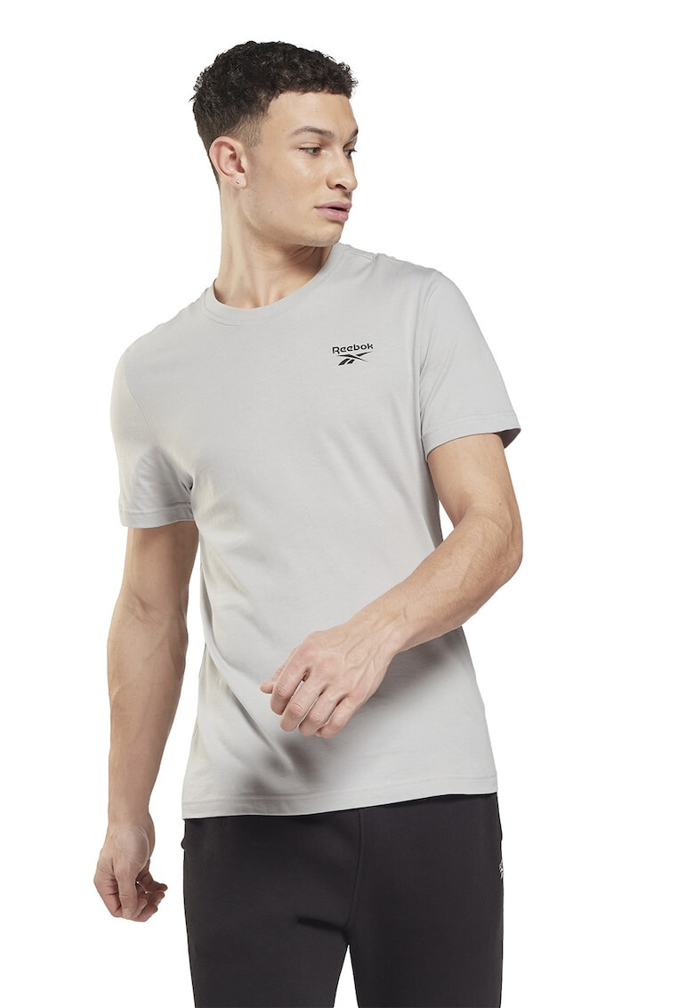 Reebok Фитнес тениска с овално деколте - Pepit.bg