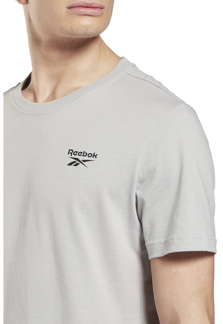 Reebok Фитнес тениска с овално деколте - Pepit.bg