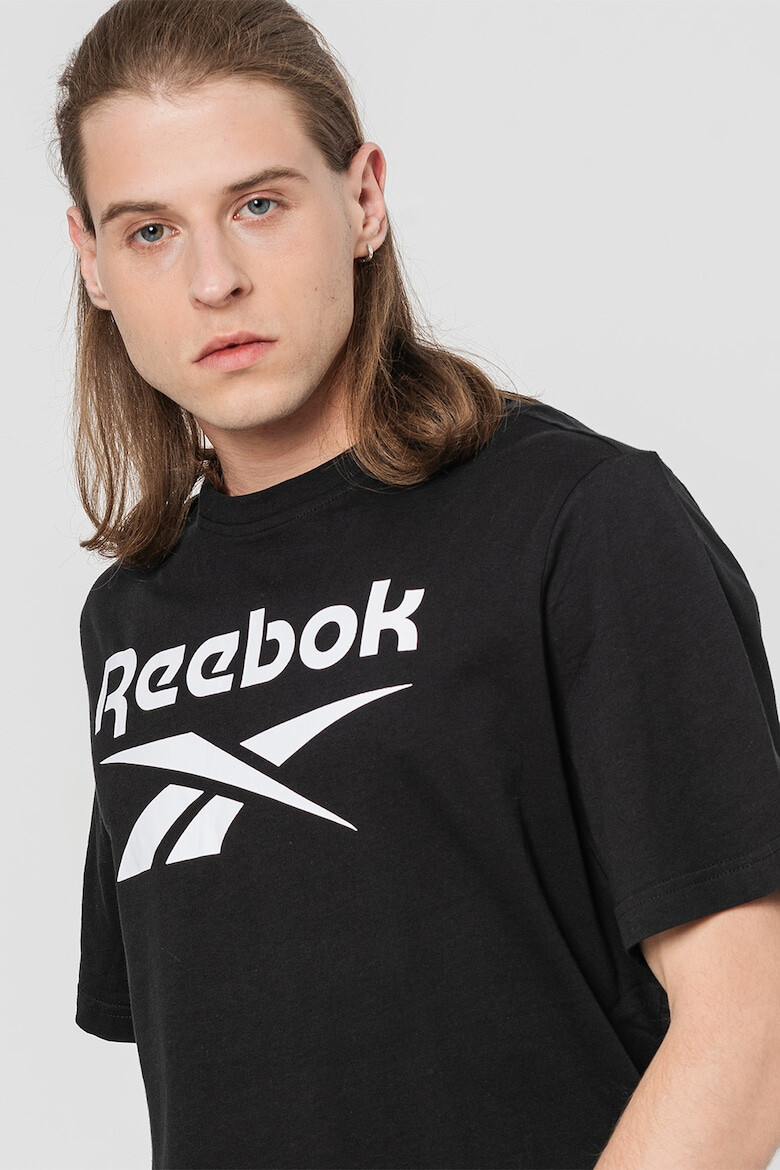 Reebok Тренировъчна тениска Identity с лого - Pepit.bg