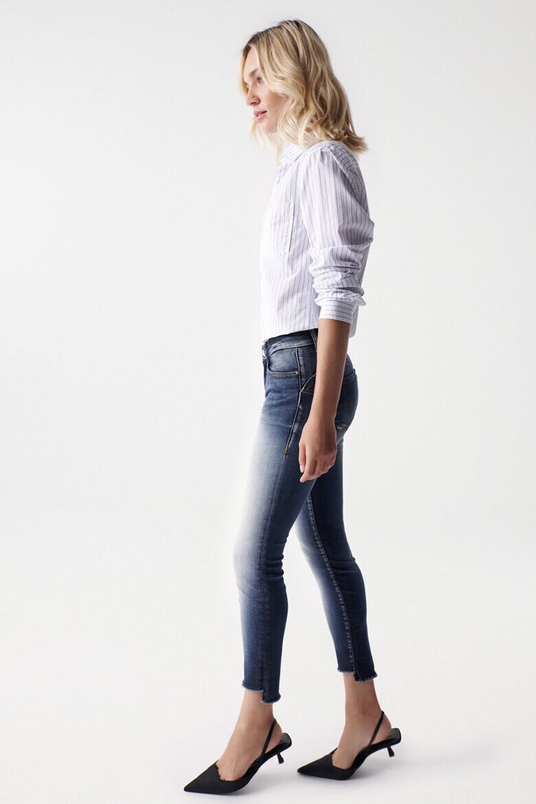 Salsa Jeans Дънки над глезена Wonder с повдигащ ефект - Тъмносин/Мръснобял - Pepit.bg