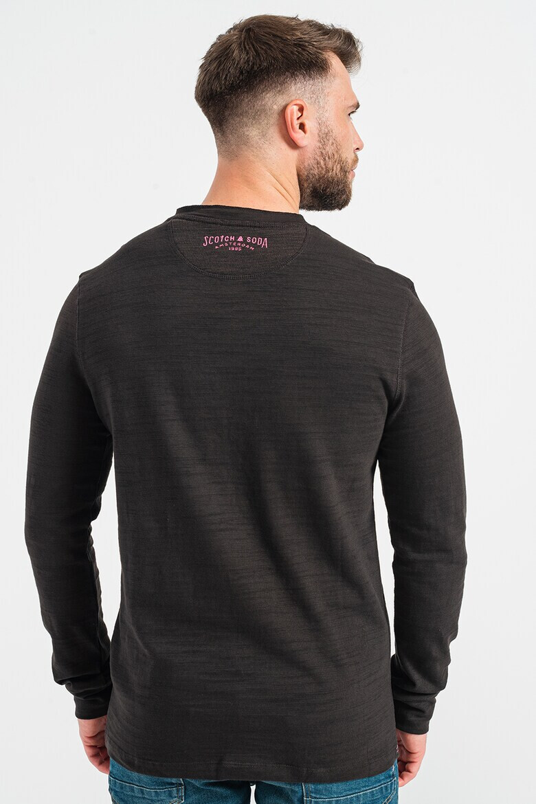 Scotch & Soda Памучна блуза Henley - Pepit.bg