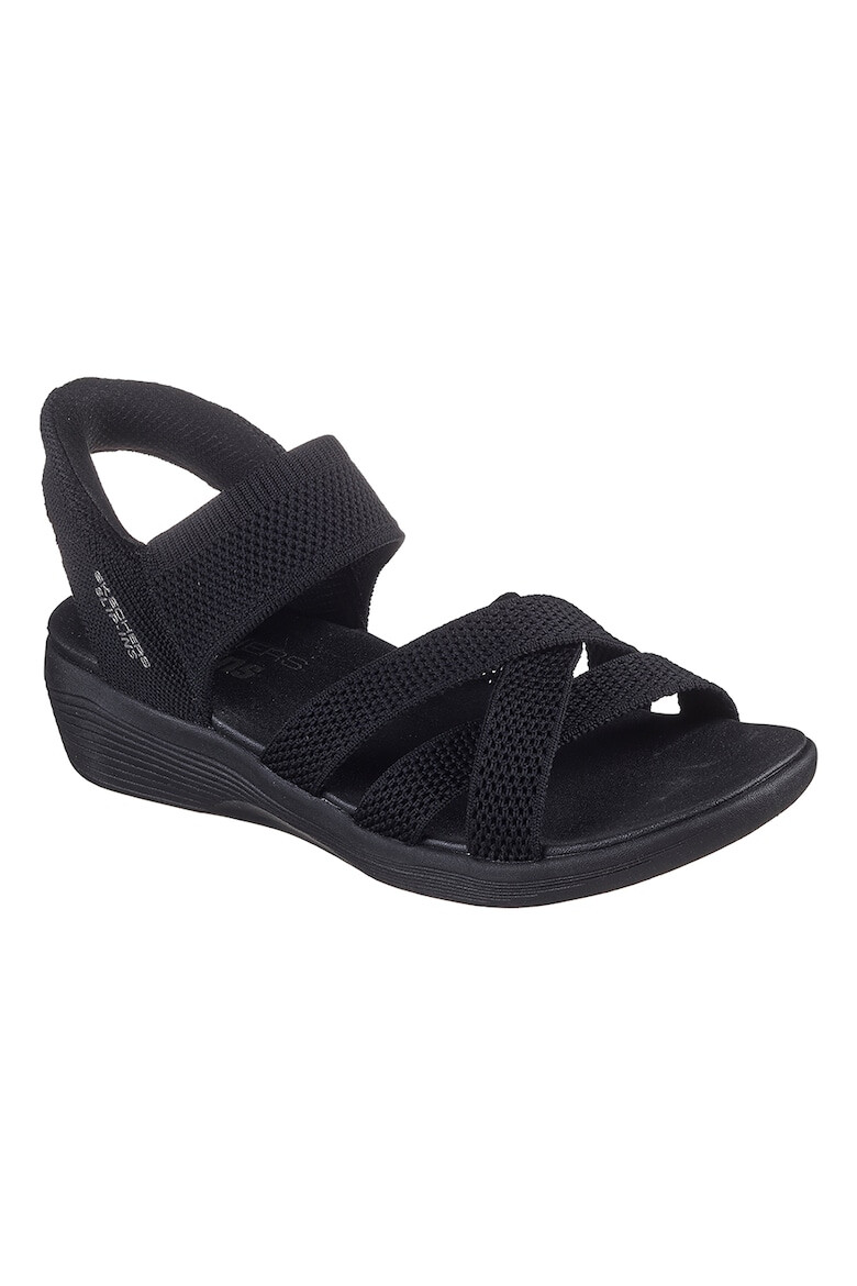 Skechers Сандали Arya Slip-Ins™ - Черен - Pepit.bg