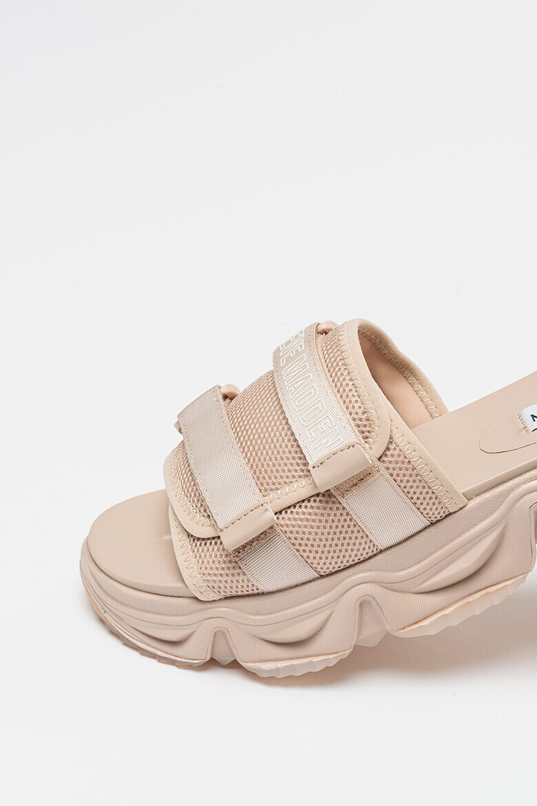 Steve Madden Чехли Chillin с равна платформа и велкро - Pepit.bg