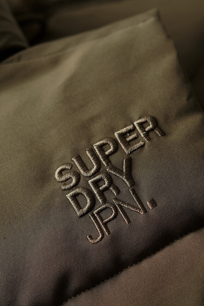 SUPERDRY Капитониран елек с качулка - Pepit.bg