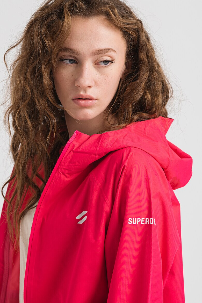 SUPERDRY Непромокаемо яке с лого - Pepit.bg