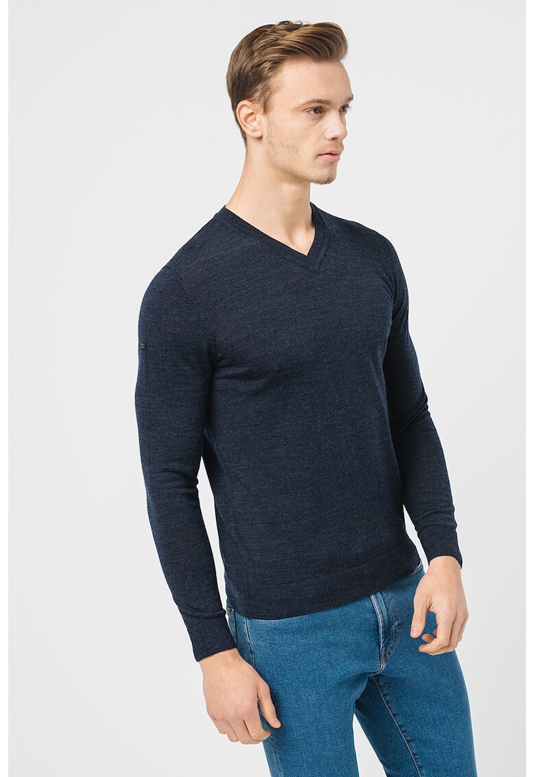 SUPERDRY Пуловер от мерино с шпиц - Pepit.bg