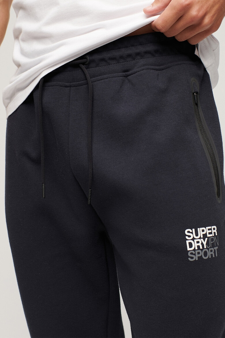 SUPERDRY Спортен панталон Gymtech с памук - Pepit.bg