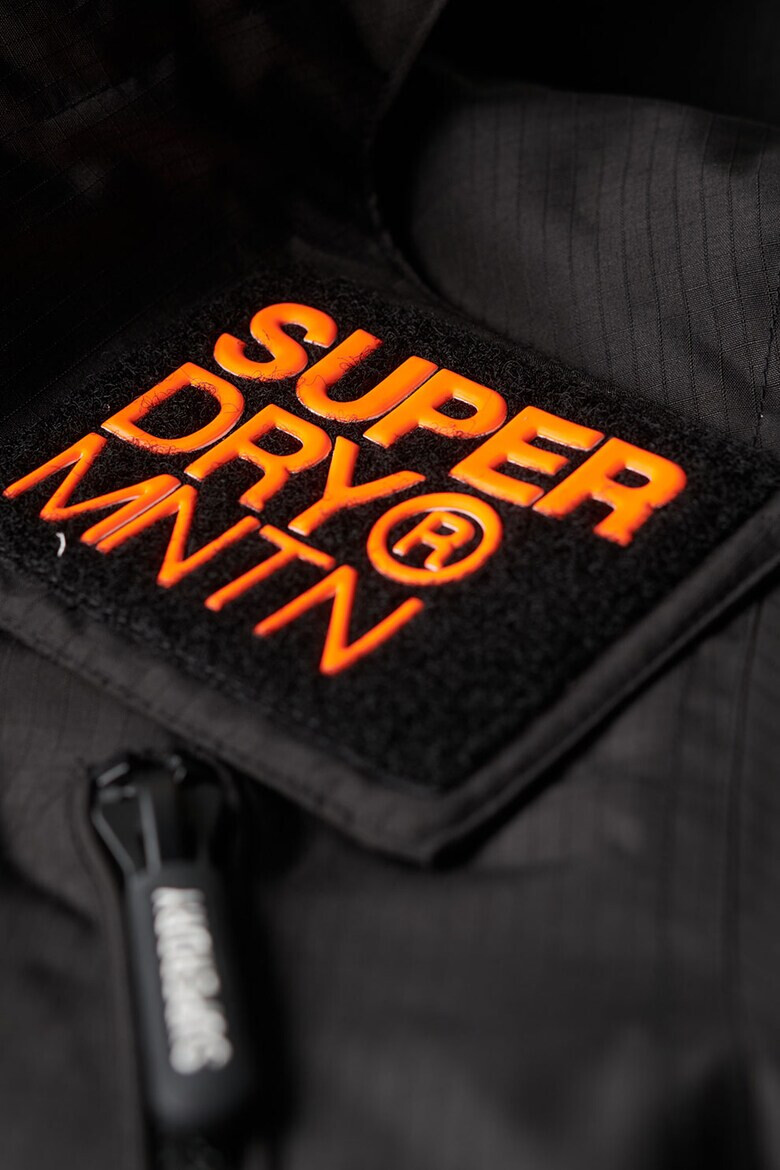 SUPERDRY Подплатено зимно яке с качулка - Pepit.bg