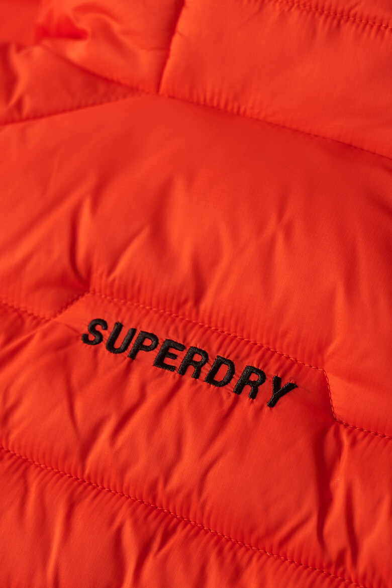 SUPERDRY Вталено зимно капитонирано яке Fuji с качулка - Pepit.bg