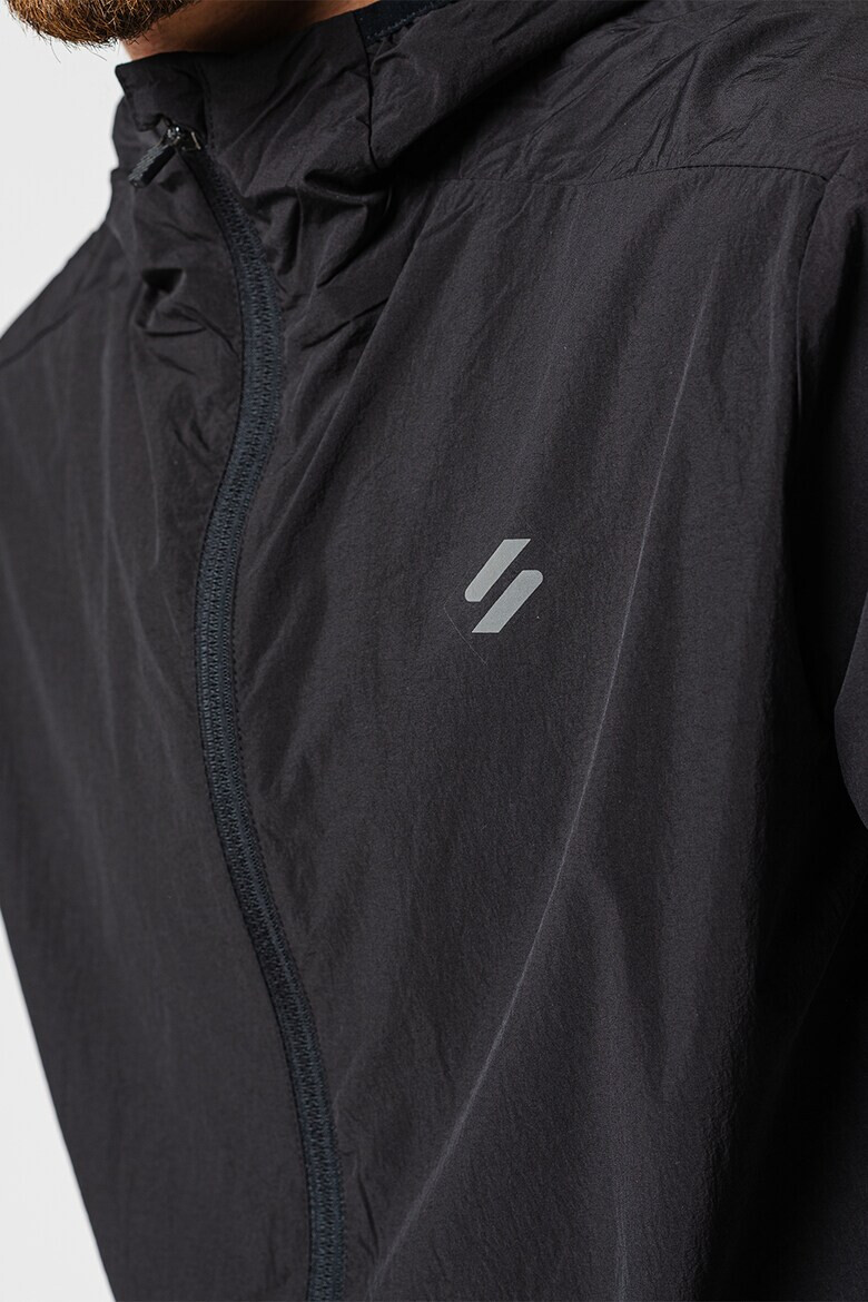 SUPERDRY Яке за бягане с качулка - Pepit.bg