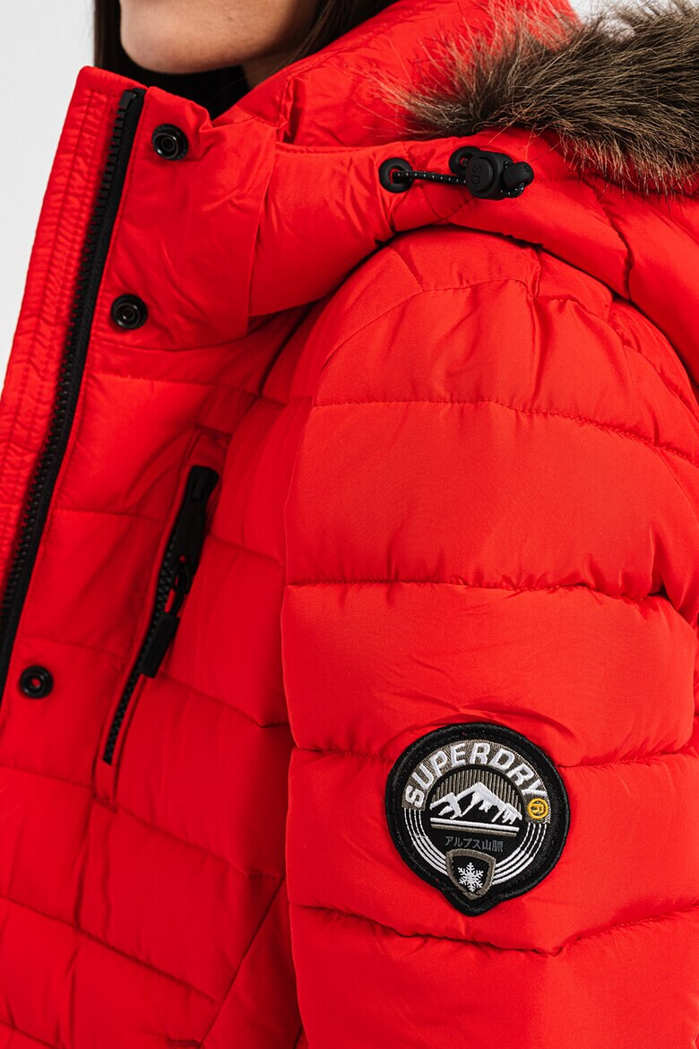 SUPERDRY Зимна парка с качулка - Pepit.bg