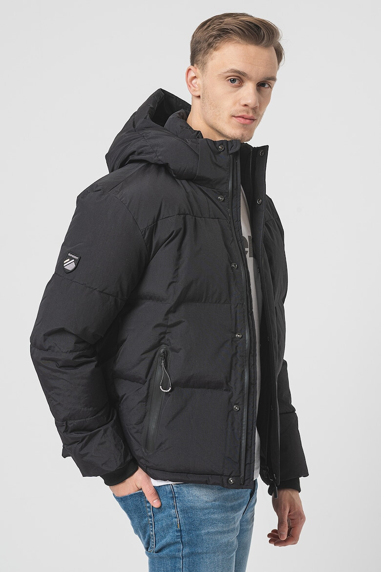 SUPERDRY Зимно яке Explorer с качулка - Pepit.bg