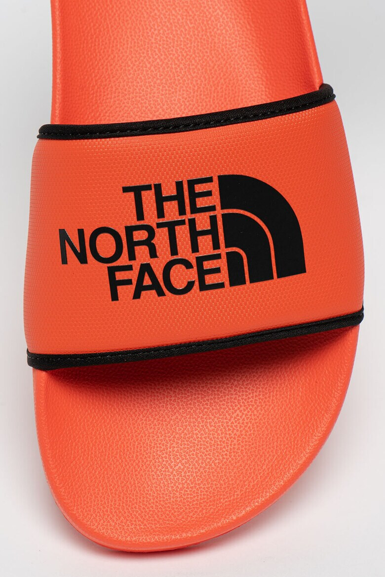 The North Face Чехли Base Camp с лого - Pepit.bg